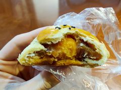 蛋黄酥-赞记龙凤礼饼(龙津路店)