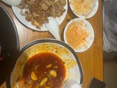 -莲餐厅·湖北菜·潜江小龙虾店(愚园路店)