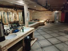 -君怡休闲洗浴会馆