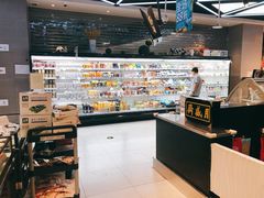-盒马鲜生(红莲店)
