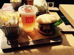 -麦当劳(静安寺店)