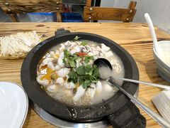 -大鼎石锅鱼(春江里店)