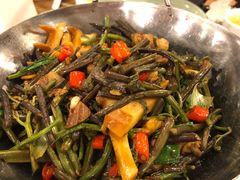 干锅笋蕨菜-一楼食业·美食人家