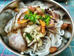 -红鼻子桂林米粉(金唐新光界店)