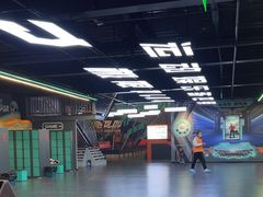 -极限PLAY运动娱乐新世界·团建派对潮玩休闲馆·室内蹦极高空游乐园