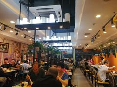 大堂-丛林狼非遗酱骨·现炒餐厅(人民路店)