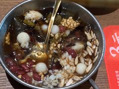 -自贡盐帮菜·玩辣餐厅(樱花园西街店)