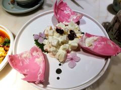 -韵秋荷(宝山龙湖天街店)