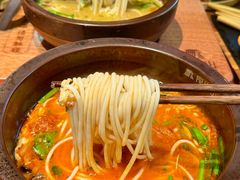 -良米山·云南野生菌过桥米线(上海首店)