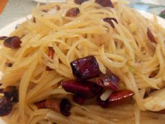 酸辣土豆丝-黄家饺子东北特色菜馆(湖滨商业街店)