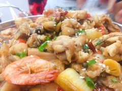 牛蛙爱上虾-小民大排档(马场角横路店)