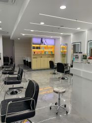 -Coo Hair salon