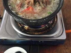 -钰洁腊排骨火锅
