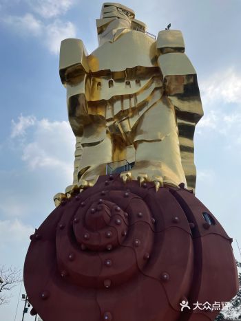 生为地地道道的重庆人， 还是一定要来这里打个卡