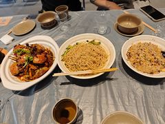 -肥肥虾庄·金牌油焖大虾(杨园滨江时代walk店)