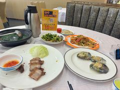 -粤盛海鲜平价店(洛溪食街店)