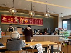 大堂-星巴克(长沙麓南广场店)