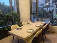 -斯普汇生蚝牛排馆(中骏世界城店)