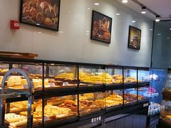 面包甜点陈列柜-丽莎蓓甜CAKE生日蛋糕·动物奶油(石家庄店)