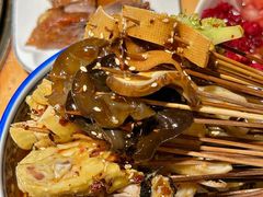 -大众跷脚牛肉馆·非遗传承单位(峨眉山店)