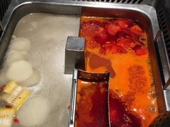 -海底捞火锅鲜切牛肉主题店(长寿路店)