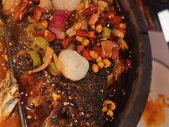 -鸣记脆皮烤鱼·海鲜烤鱼(三八广场店)