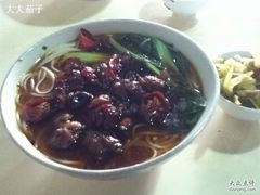 辣子鸡米线-越洋肖氏老米线(杨家坪店)