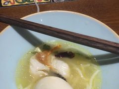 -芸南道·过桥米线(昆明老街旗舰店)