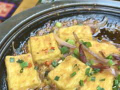 -云海肴·汽锅鸡·云南菜(天山百盛优客店)