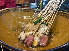 -上上签·冷锅串串(六灌路店)