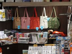 -钟书阁(群光广场店)