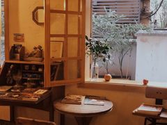 -懒鱼时光馆(沙坪坝店)