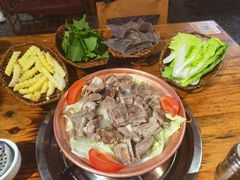 -阿婆情腊排骨火锅(金虹路店)