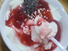 甜豆腐花草莓味-和众大油条(维明路店)