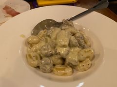 土豆面配香肠蓝乳酪酱-La Tavernetta(Bar à Vin)(乌鲁木齐路店)