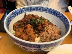 辣肉面-沪西老弄堂面馆(定西路店)