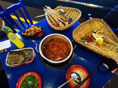 -马路边边 传媒大学店