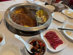 -天宜隆蘑菇宴火锅(石景山旗舰店)