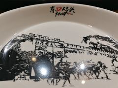 -东口码头·烧鸽子·鱼头泡饼·地方菜(金鹰悦城店)
