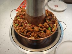 -老佛爷·铜炉炭火蛙锅(海州吾悦店)