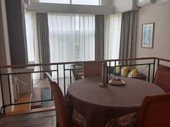 -昆明春城湖畔度假村