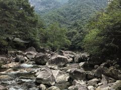 -鄣山大峡谷