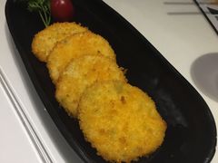 -新大咀港式茶餐厅(宝山万达店)