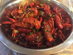 -巴厘龙虾·榜首油焖大虾(音乐学院·沿江酒馆店)