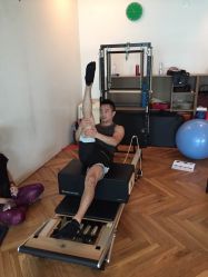 -康舒普拉提工作室control pilates