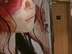 -麦当劳(卫星广场店)