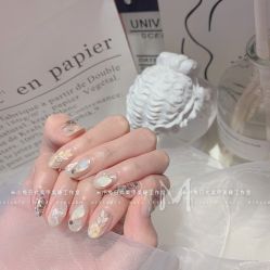 -米小兔美甲美睫