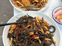 -丹水桥地锅鱼·翘嘴鲌·地方特色全鱼宴(丹江口大坝店)