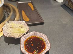 -铭牛烧肉·和牛海鲜自助(高新月牙湖店)