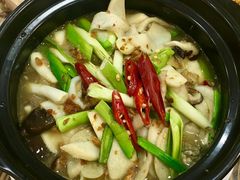 海鲜杂菇煲-原龙海鲜大排档(美食地标店)